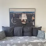 Marina Mit Balkon Und Seitlichem Foerdeblick Appartamento Wendtorf