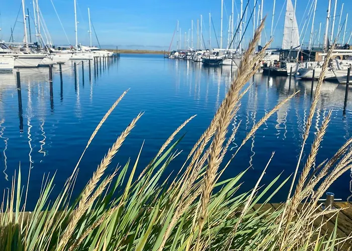 Marina Mit Balkon Und Seitlichem Foerdeblick Apartamento *