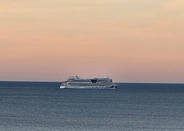 Marina Mit Balkon Appartement